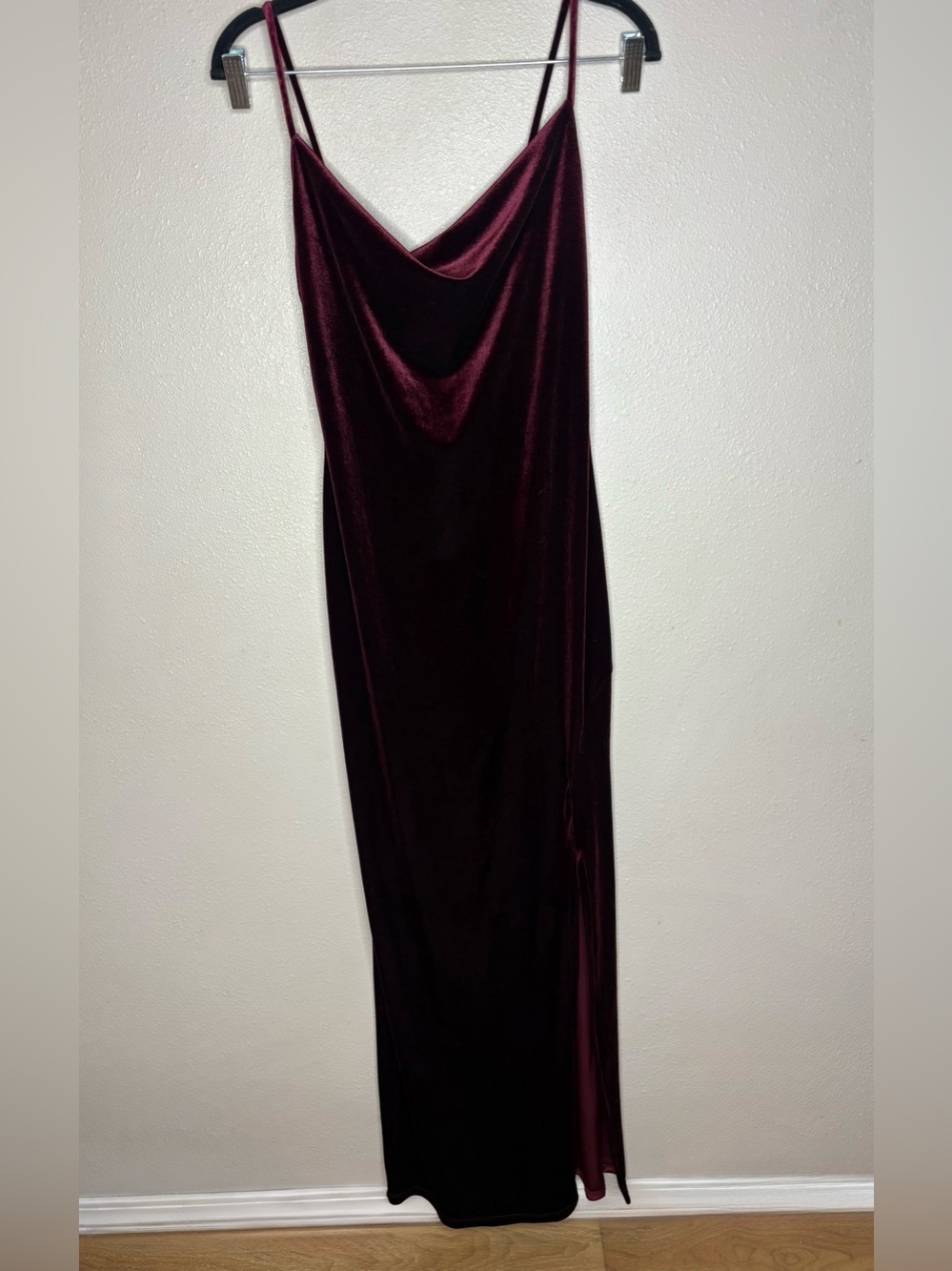 Liz & Sara Maroon Formal Velvet Dress-Bodycon-Size: Large-NEW